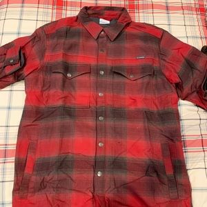 Columbia Mens Snap up collared shirt size L